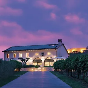 Aparthotel Progress Country & Wine House